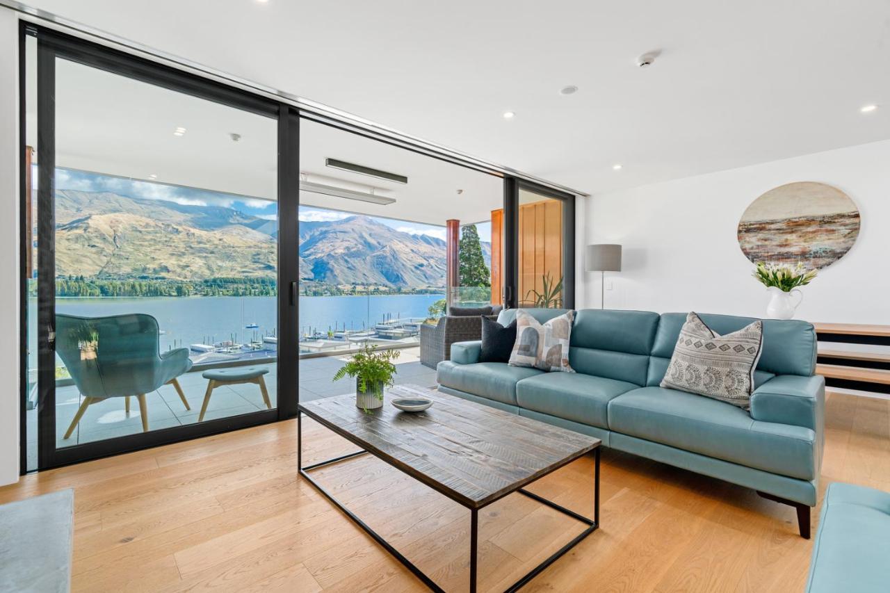 Luxurious Lakefront Penthouse Wanaka Dış mekan fotoğraf