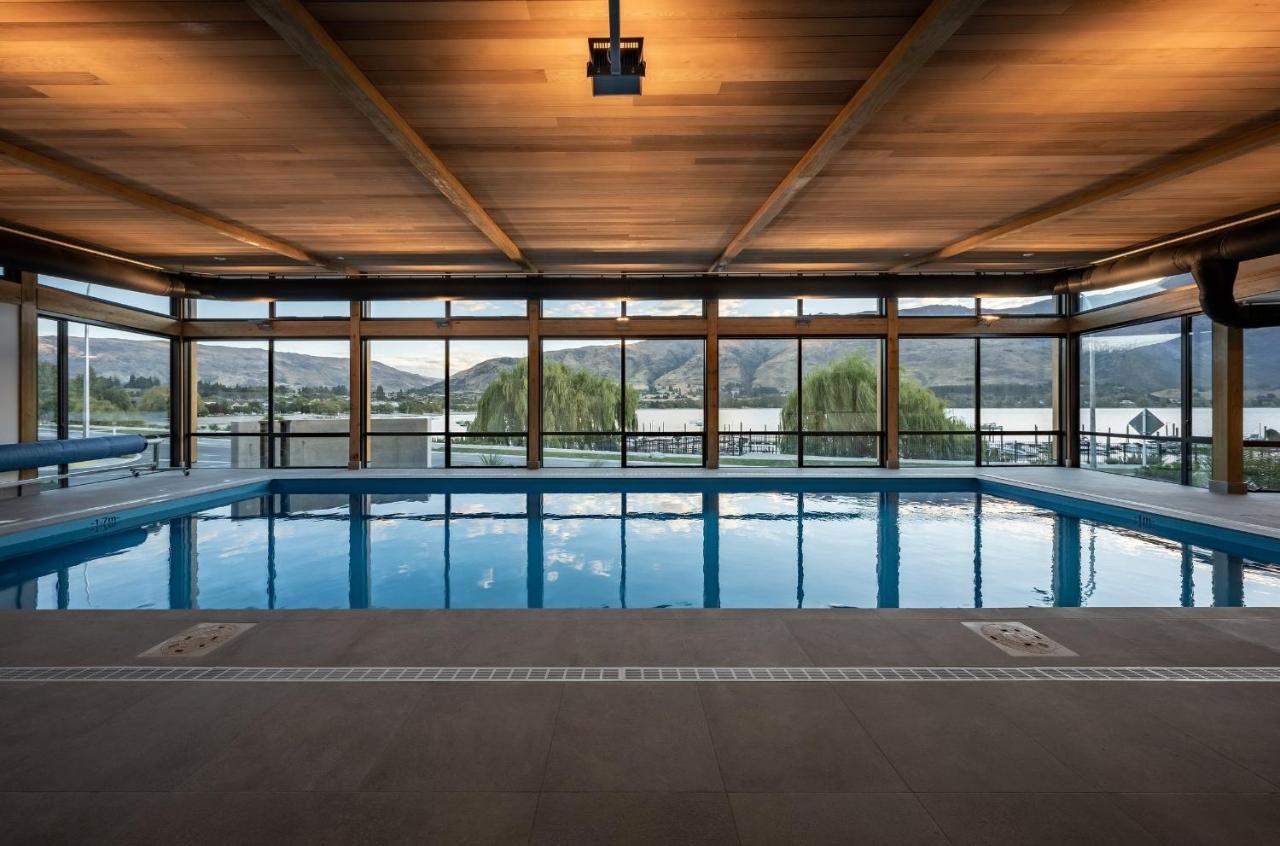 Luxurious Lakefront Penthouse Wanaka Dış mekan fotoğraf